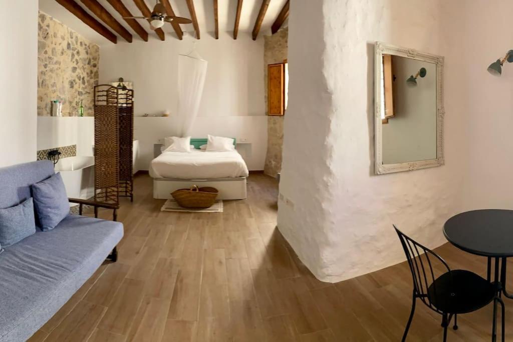 Romantico Casco Antiguo Apartment